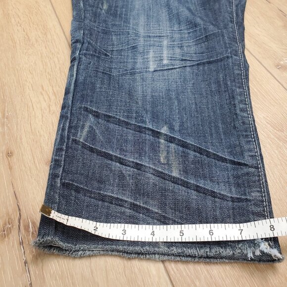 Almost Famous Plus Size 22 Distressed Capri Jeans Dark Wash Womens Stretch Faded - Picture 13 of 13